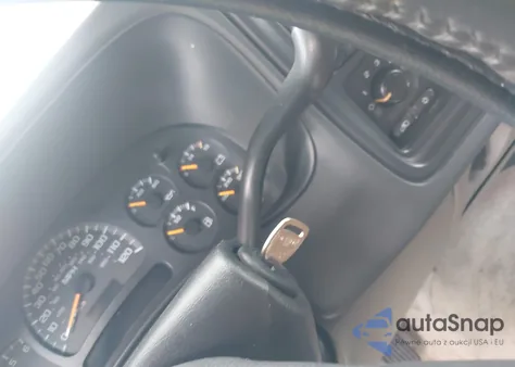 2004 Chevrolet Tahoe Ls z USA, uszkodzony, nr VIN 1GNEC13V44R151457